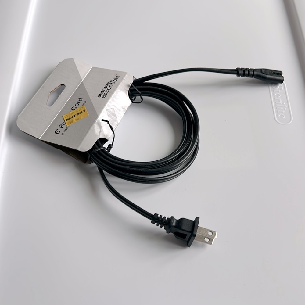 NWT 6’ Power Cord 18AWG non polarized for record players or amps or music